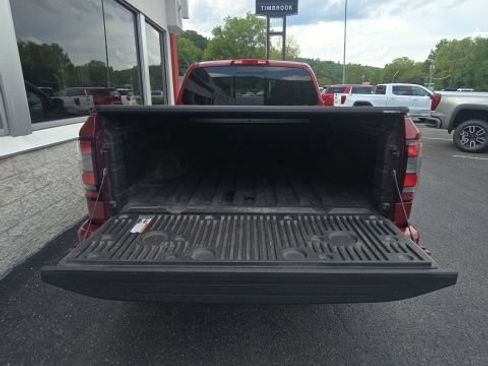 Used 2023 Nissan Frontier SV w/ Technology Package AWD/4WD image 9