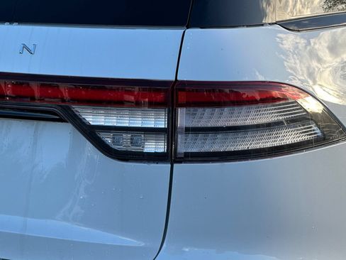 New 2026 Lincoln Aviator Reserve AWD/4WD image 27