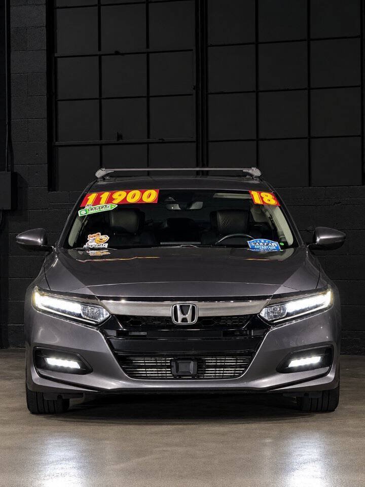 Used 2018 Honda Accord EX-L image 2