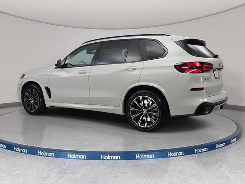 New 2026 BMW X5 xDrive50e w/ M Sport Package AWD/4WD image 7