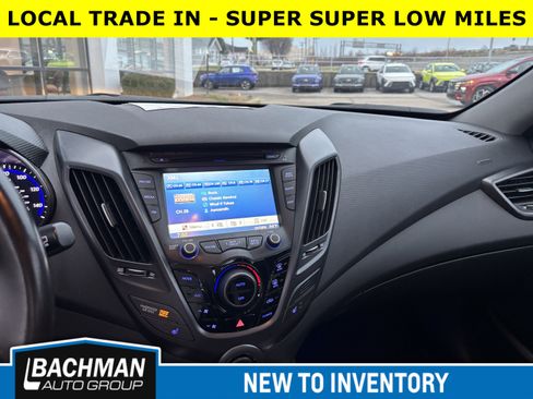 Used 2014 Hyundai Veloster Turbo w/ Turbo Technology Package 04 image 5