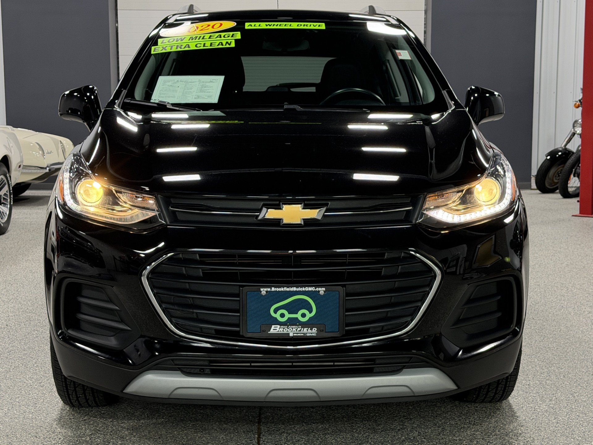 Certified 2020 Chevrolet Trax LT w/ LT Convenience Package AWD/4WD image 6