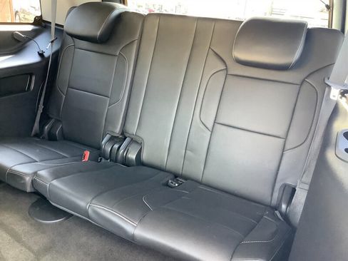 Used 2015 Chevrolet Tahoe LTZ AWD/4WD image 13