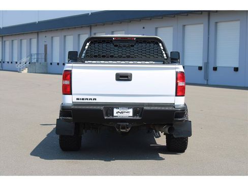 Used 2019 GMC Sierra 2500 4x4 Crew Cab w/ Sierra Convenience Package image 3