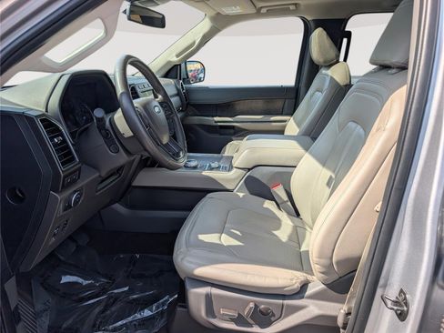 Used 2021 Ford Expedition Limited AWD/4WD image 19