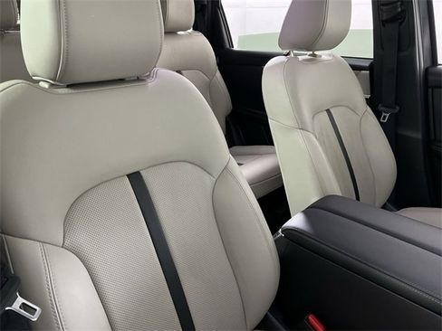 Certified 2024 MAZDA CX-90 3.3 Turbo w/ Preferred Plus image 25