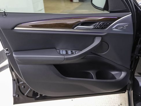 Used 2023 BMW X3 xDrive30i w/ Premium Package image 9