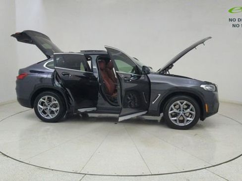 Used 2025 BMW X4 xDrive30i AWD/4WD image 77