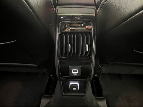 Used 2022 Jeep Compass Latitude w/ Sun and Sound Group image 10