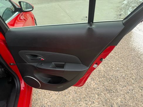 Used 2014 Chevrolet Cruze LT w/ All-Star Edition image 19