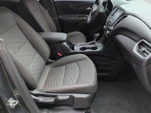 Used 2018 Chevrolet Equinox LT AWD/4WD image 26