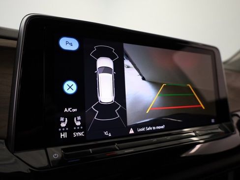 New 2026 Volkswagen Atlas SE image 19