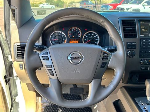 Used 2014 Nissan Armada SV w/ SV Driver Package image 17