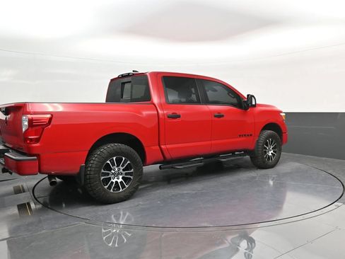 Used 2024 Nissan Titan SV w/ SV Convenience Package AWD/4WD image 7