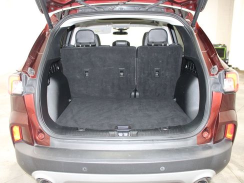 Used 2021 Ford Escape SEL image 27