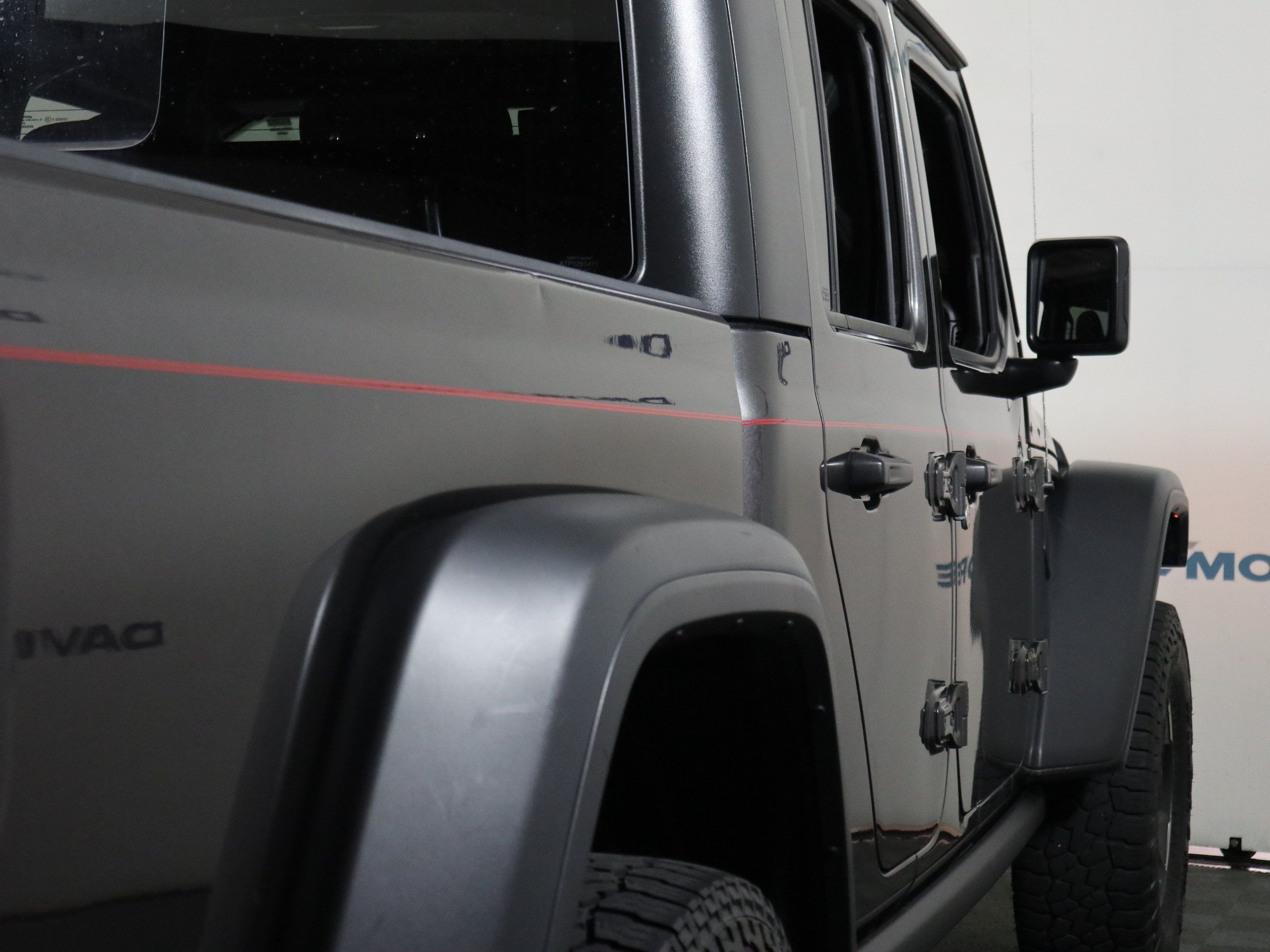 Used 2021 Jeep Gladiator Rubicon w/ Cold Weather Group AWD/4WD image 5