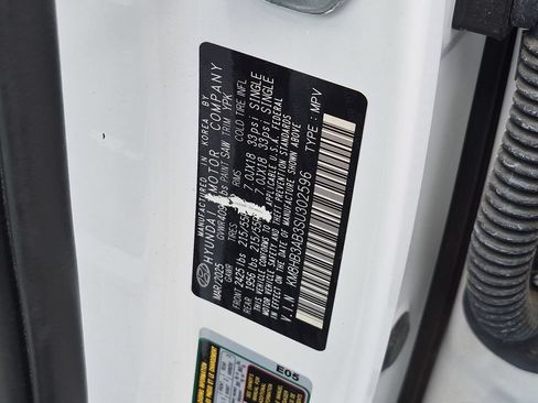 Used 2025 Hyundai Kona SEL FWD image 36