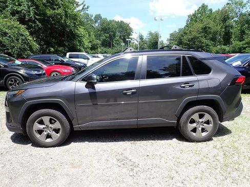Certified 2022 Toyota RAV4 XLE AWD/4WD image 6