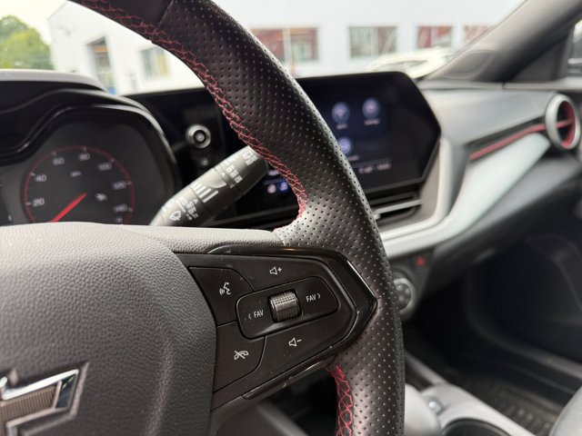 Certified 2024 Chevrolet Trax RS w/ Driver Confidence Package FWD image 19