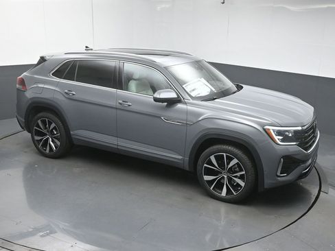 New 2026 Volkswagen Atlas Cross Sport SEL Premium R-Line AWD/4WD image 41