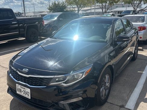 Used 2020 Kia Optima LX image 49