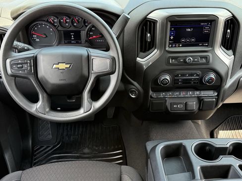 Certified 2025 Chevrolet Silverado 1500 Custom w/ LPO, Dark Essentials Package image 11