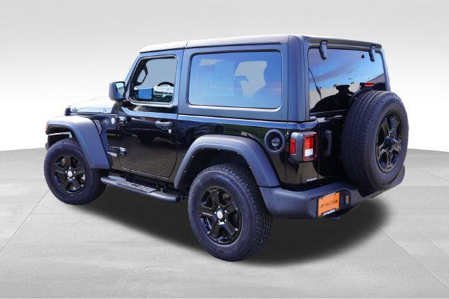 Used 2021 Jeep Wrangler Sport AWD/4WD image 9