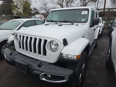 Used 2022 Jeep Wrangler Unlimited Sahara AWD/4WD image 1