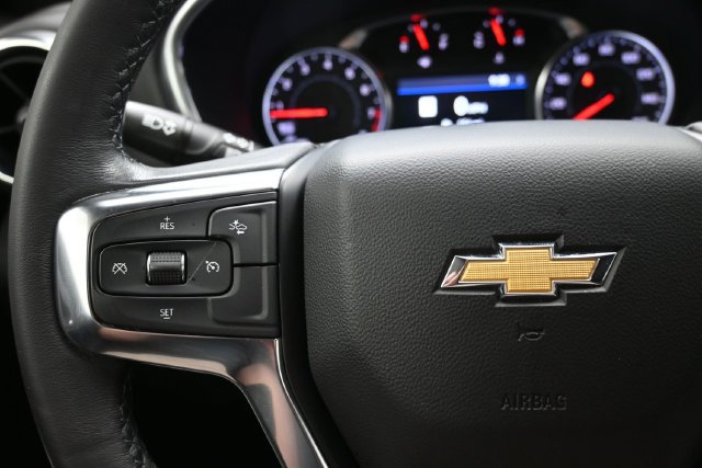 Used 2022 Chevrolet Blazer LT w/ Sound & Technology Package FWD image 24