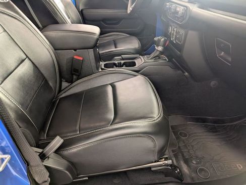 Certified 2023 Jeep Gladiator Overland image 32