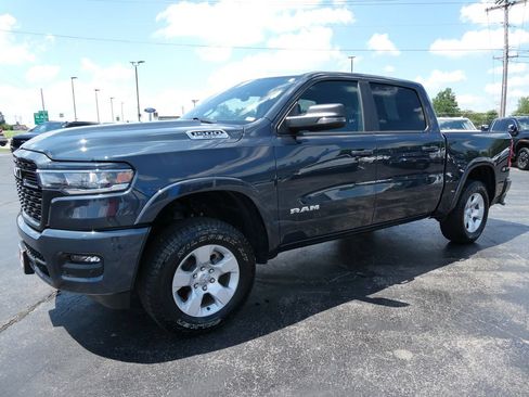 Used 2025 RAM 1500 Big Horn AWD/4WD image 8