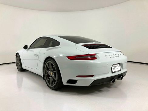 Used 2018 Porsche 911 Carrera S RWD image 3