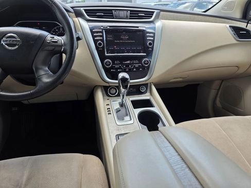 Used 2019 Nissan Murano SV w/ Premium Package AWD/4WD image 14