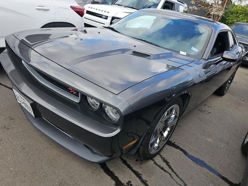 Used 2014 Dodge Challenger R/T w/ Sound Group II RWD image 1
