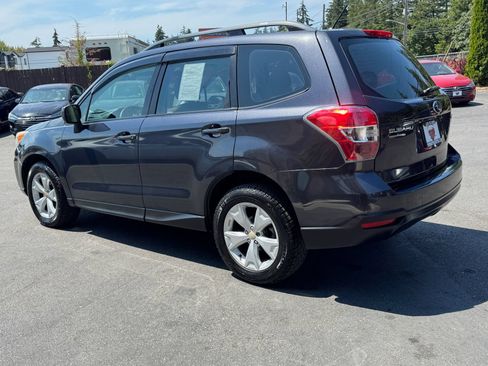 Used 2015 Subaru Forester 2.5i w/ Alloy Wheel Package AWD/4WD image 5