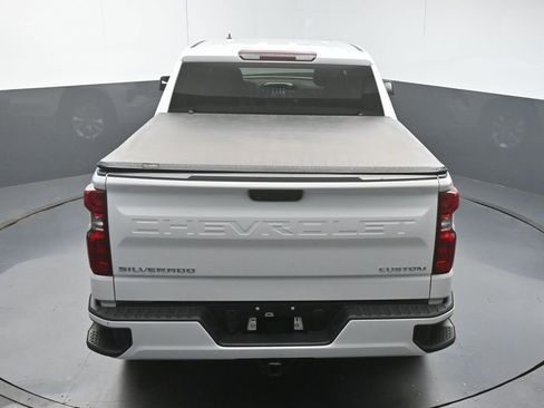 Used 2022 Chevrolet Silverado 1500 Custom AWD/4WD image 43
