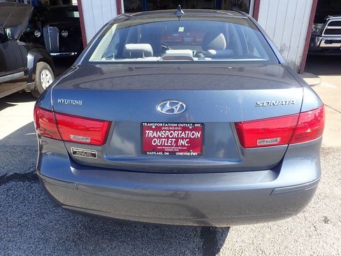 Used 2009 Hyundai Sonata GLS image 17