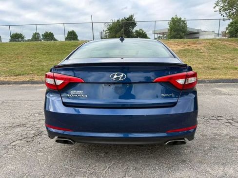Used 2015 Hyundai Sonata Sport w/ Option Group 03 FWD image 8