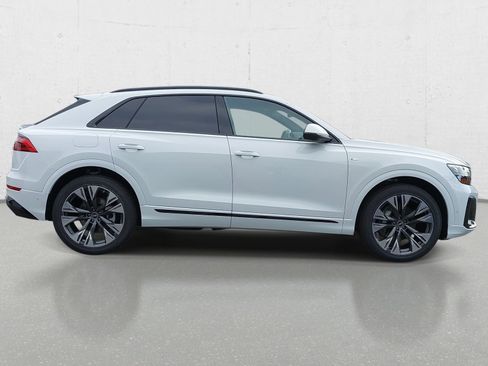 New 2026 Audi Q8 Premium Plus AWD/4WD image 4