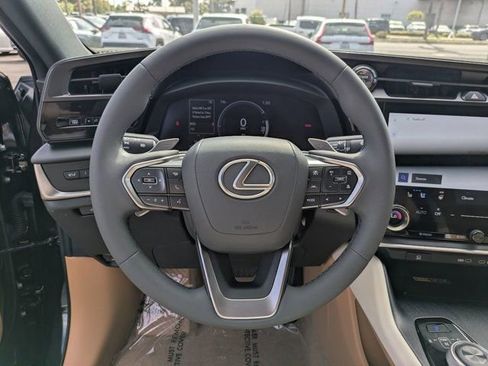 Used 2026 Lexus RZ 350e 2WD image 18