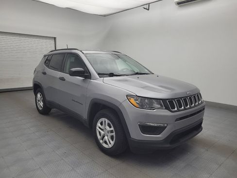 Used 2018 Jeep Compass Sport image 13