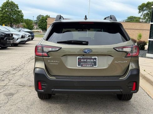 Used 2022 Subaru Outback Premium AWD/4WD image 4