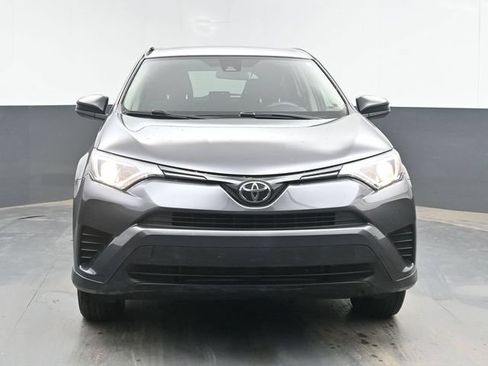 Used 2018 Toyota RAV4 LE w/ All Weather Liner Package FWD image 3