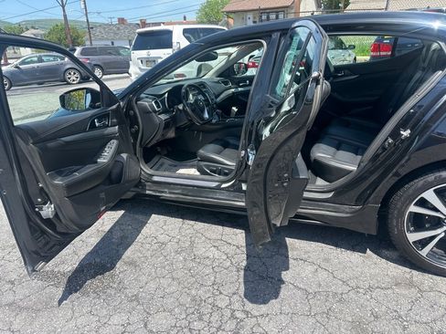 Used 2018 Nissan Maxima 3.5 SV image 19
