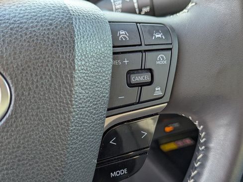 Used 2025 Toyota Camry SE w/ Convenience Package FWD image 13