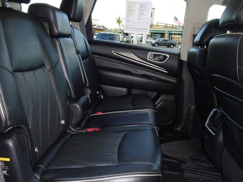 Used 2017 INFINITI QX60 Luxe w/ Premium Plus Package image 14