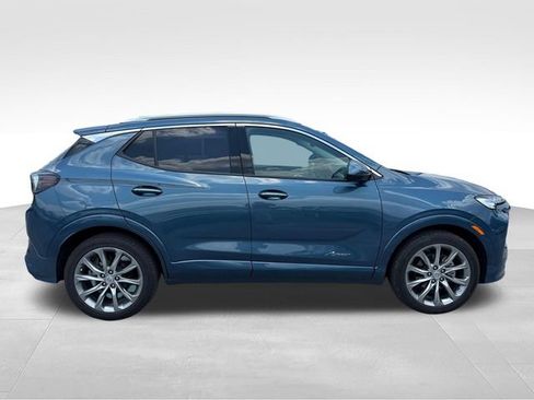Used 2024 Buick Encore GX Avenir w/ Avenir Convenience Package FWD image 4