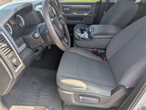 Used 2016 RAM 1500 Classic SLT AWD/4WD image 11