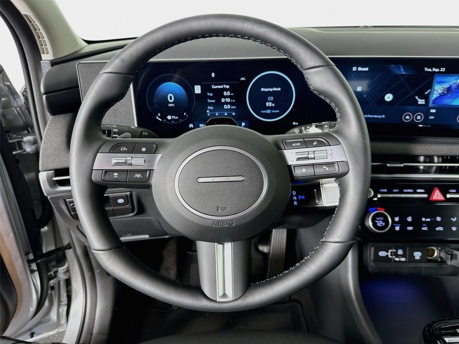 New 2026 Hyundai Tucson Limited FWD image 12