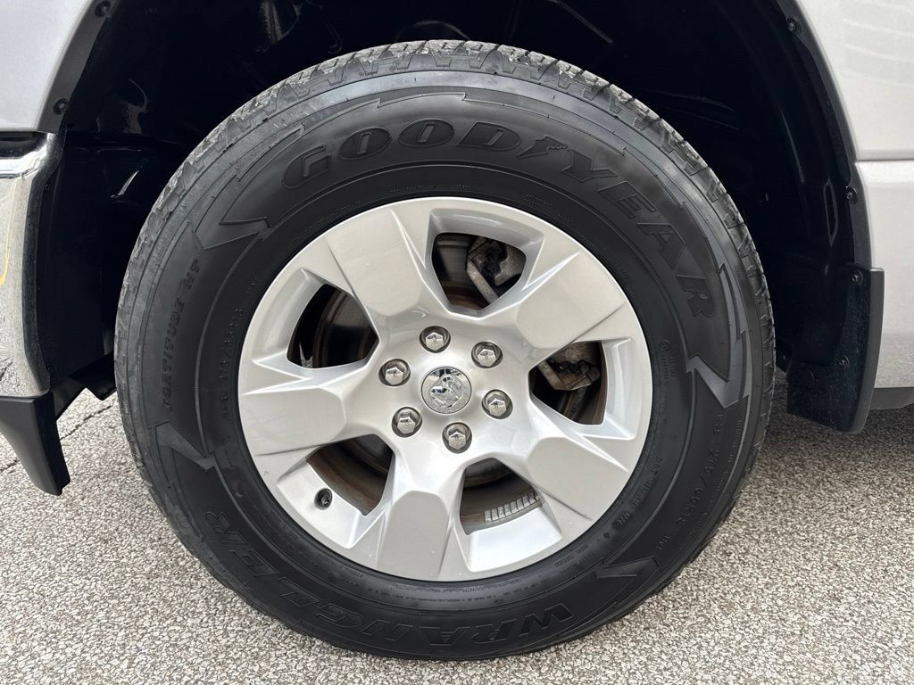 Used 2024 RAM 1500 Big Horn AWD/4WD image 41